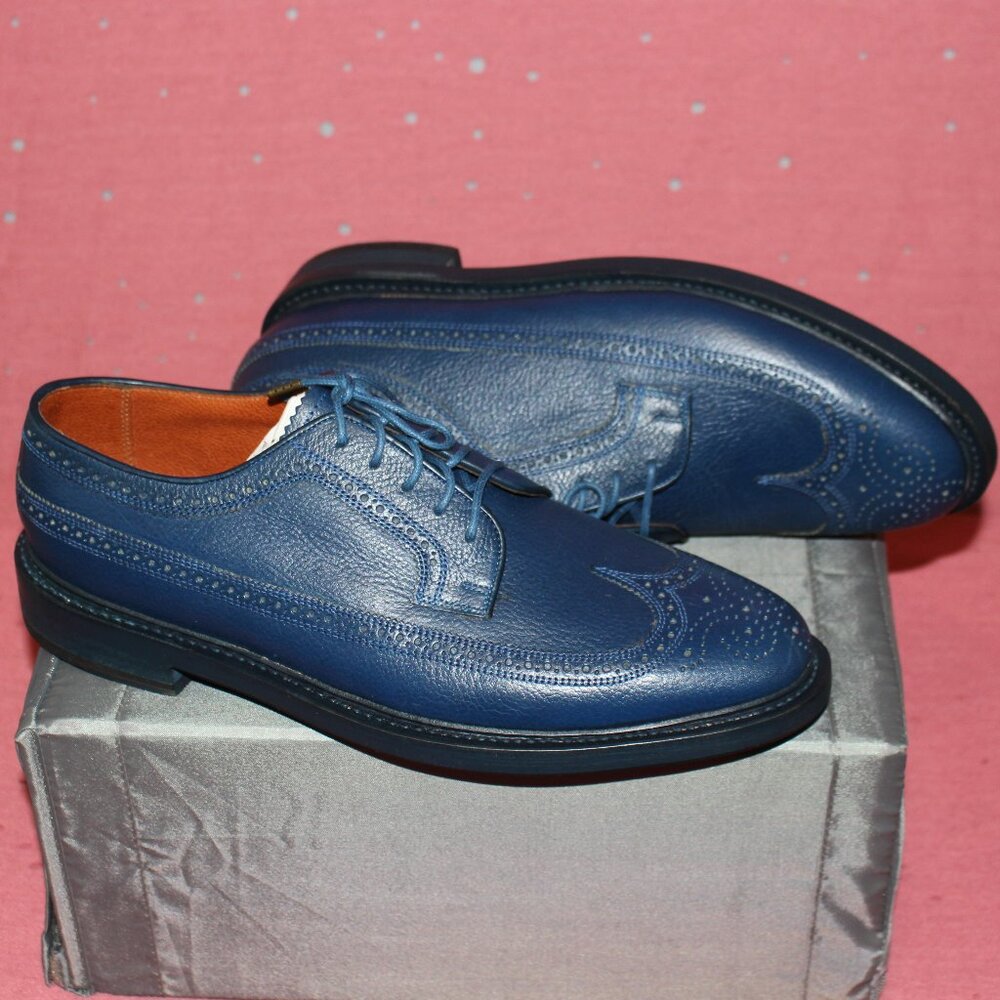 Florsheim by Duckie Brown Pebble Grain Wingtips in Navy